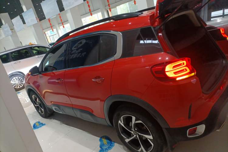 Used Citroen C5 AIRCROSS 2017 350THP Fashion Edition Exterior 3