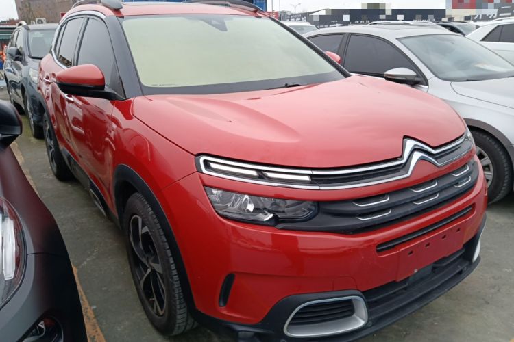 Used Citroen C5 AIRCROSS 2017 350THP Luxury Model Front Right 45 Deg