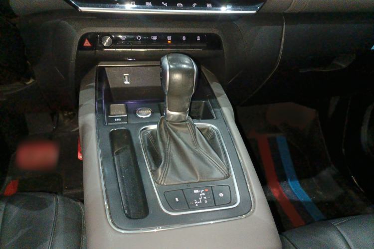 Used Citroen C5 AIRCROSS 2017 350THP Fashion Edition Gear Lever