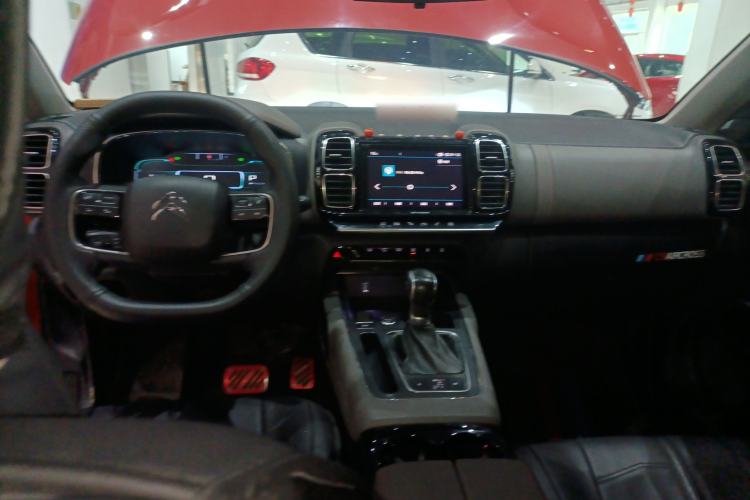 Used Citroen C5 AIRCROSS 2017 350THP Fashion Edition Interior 2