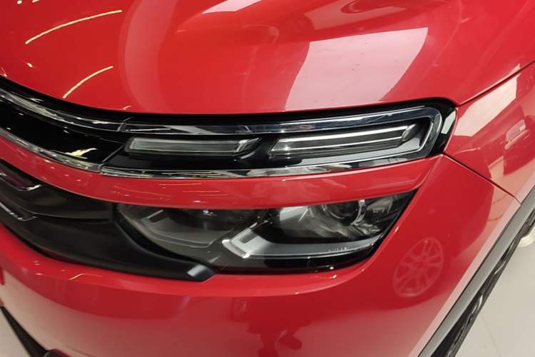 Used Citroen C5 AIRCROSS 2017 380THP Luxury Model Left Front Headlight