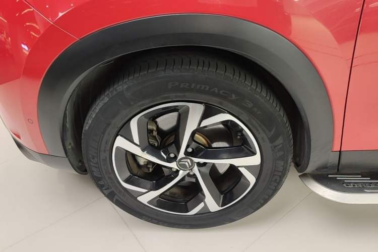 Used Citroen C5 AIRCROSS 2017 380THP Luxury Model Left Front Wheel Hub