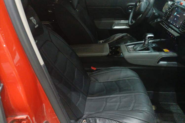 Used Citroen C5 AIRCROSS 2017 350THP Fashion Edition Right Front Seat