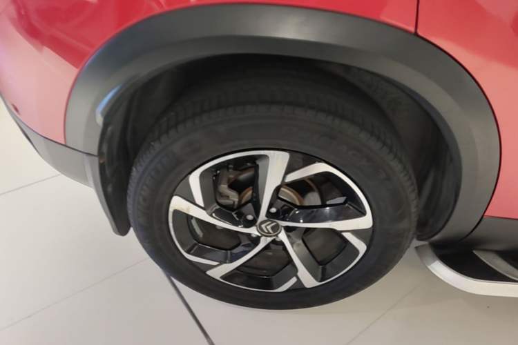 Used Citroen C5 AIRCROSS 2017 380THP Luxury Model Right Rear Wheel Hub