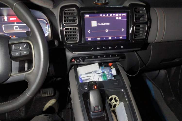 Used Citroen C5 AIRCROSS 2018 350THP Enjoyment Version Audio And AC Panel