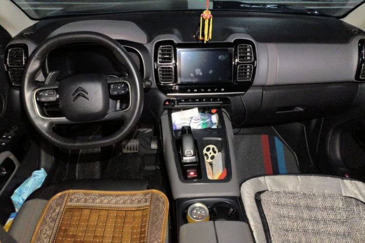 Used Citroen C5 AIRCROSS 2018 350THP Enjoyment Version Center Console