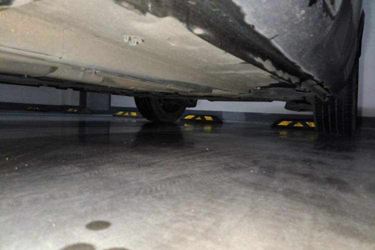 Used Citroen C5 AIRCROSS 2018 350THP Enjoyment Version Chassis Front Left