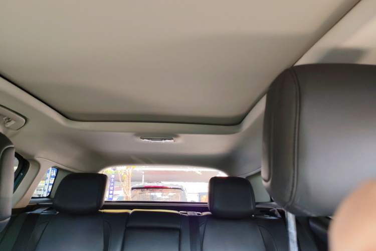 Used Citroen C5 AIRCROSS 2018 350THP Enjoyment Version Headliner