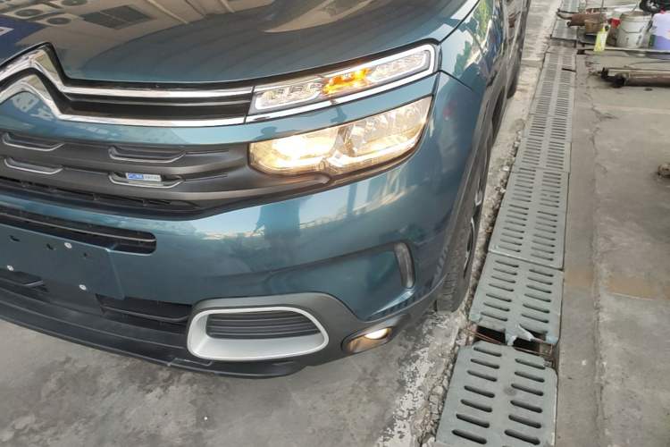 Used Citroen C5 AIRCROSS 2018 350THP Enjoyment Version Left Front Headlight