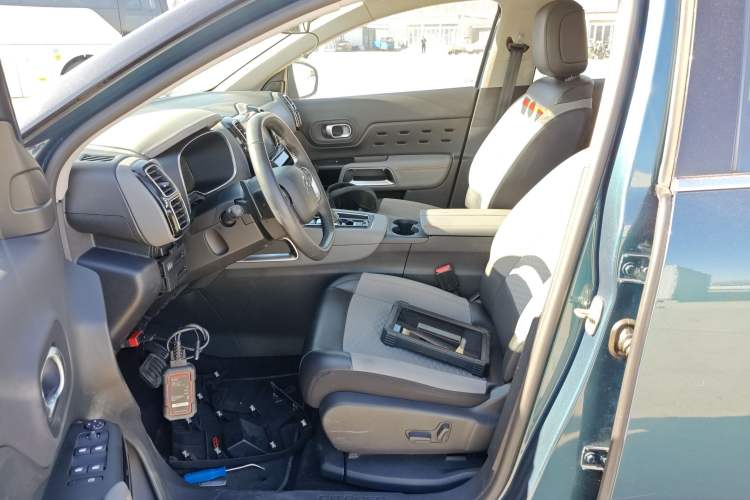 Used Citroen C5 AIRCROSS 2018 350THP Enjoyment Version Left Front Seat