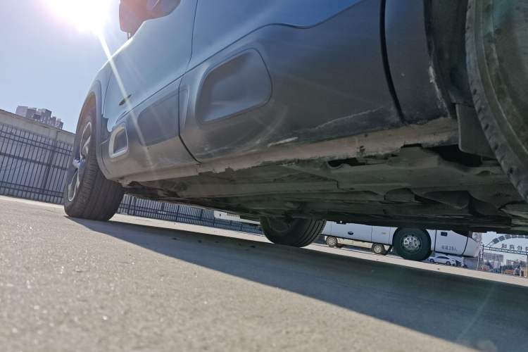 Used Citroen C5 AIRCROSS 2018 350THP Enjoyment Version Left Side Sill