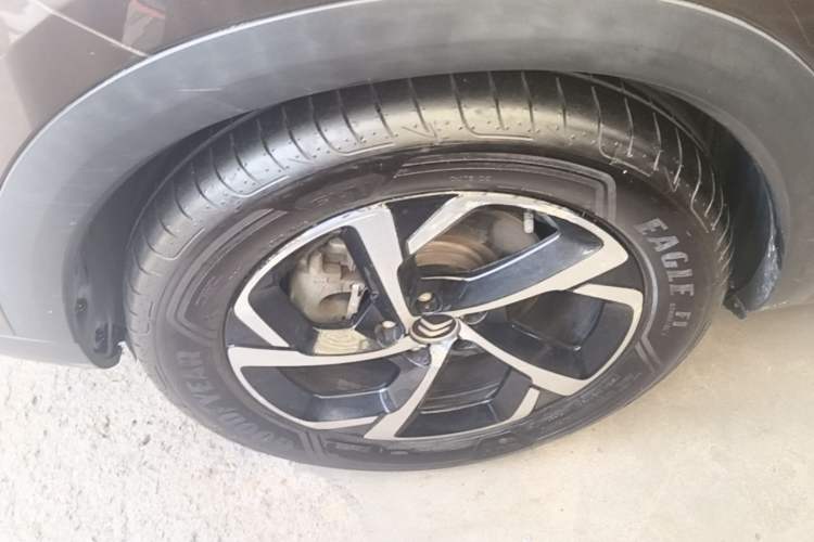 Used Citroen C5 AIRCROSS 2018 350THP Enjoyment Version Left Front Wheel Hub