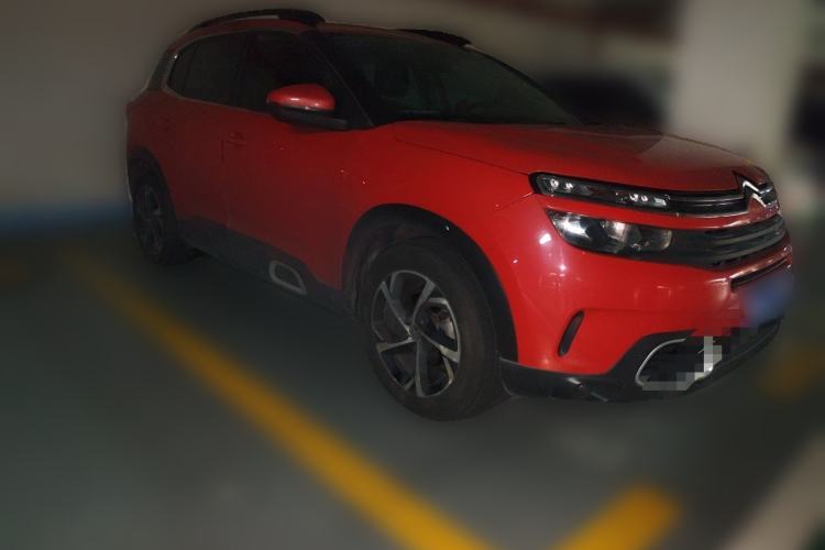 Used Citroen C5 AIRCROSS 2018 350THP Enjoyment Version Front Right 45 Deg