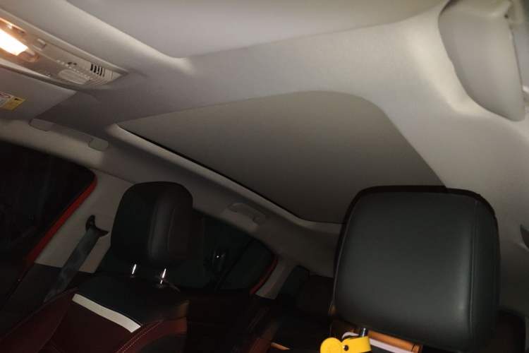 Used Citroen C5 AIRCROSS 2018 350THP Enjoyment Version Headliner