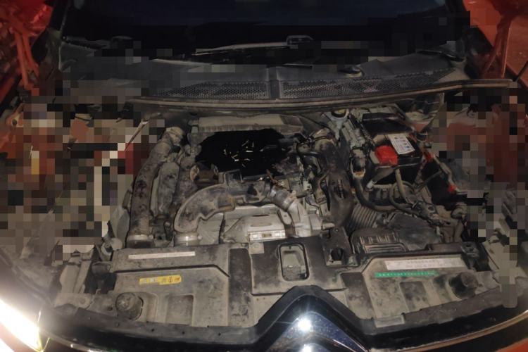 Used Citroen C5 AIRCROSS 2018 350THP Enjoyment Version Engine Bay