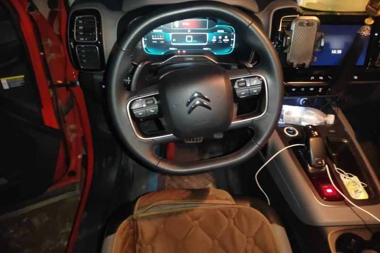 Used Citroen C5 AIRCROSS 2018 350THP Enjoyment Version Steering Wheel