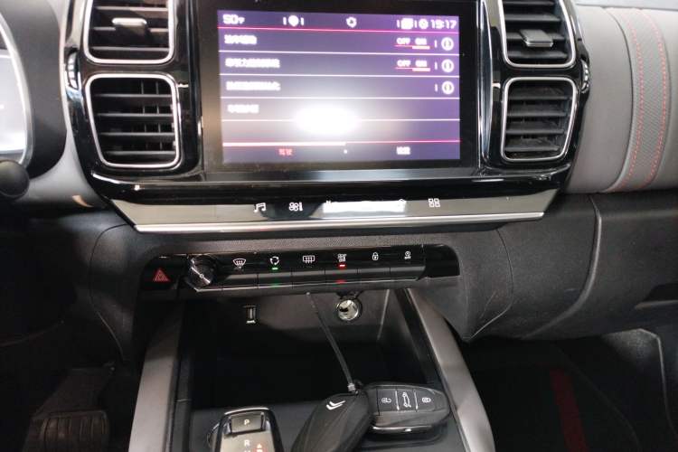 Used Citroen C5 AIRCROSS 2018 350THP Enjoyment Version Audio And AC Panel