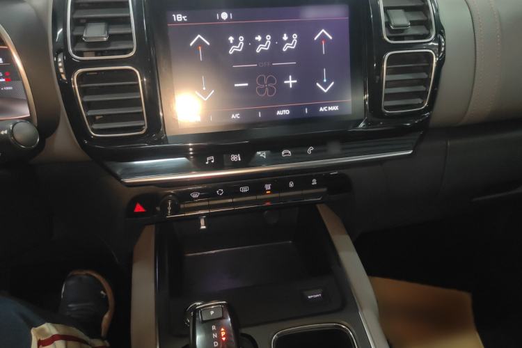 Used Citroen C5 AIRCROSS 2018 350THP Enjoyment Version Audio And AC Panel