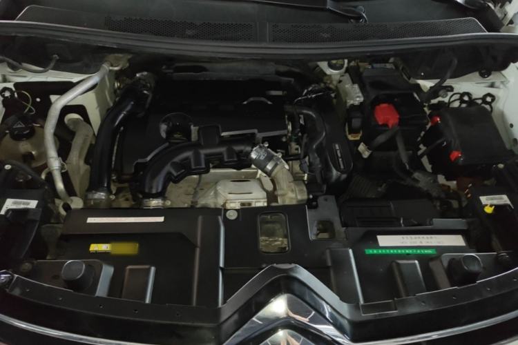 Used Citroen C5 AIRCROSS 2018 350THP Enjoyment Version Engine Bay