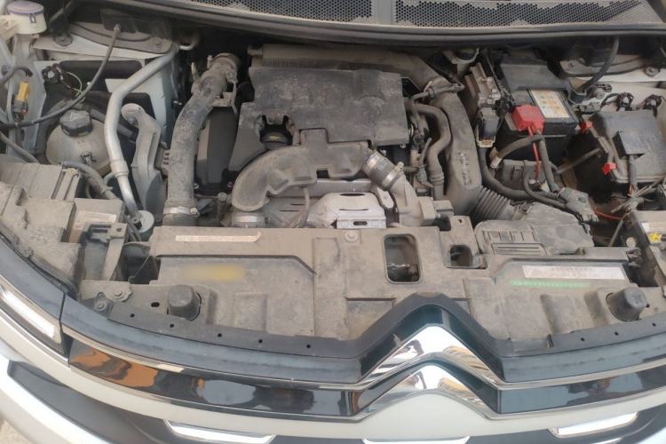 Used Citroen C5 AIRCROSS 2018 350THP Enjoyment Version Engine Bay