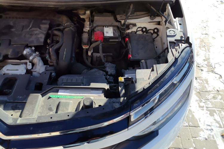 Used Citroen C5 AIRCROSS 2018 350THP Enjoyment Version Engine Bay Left