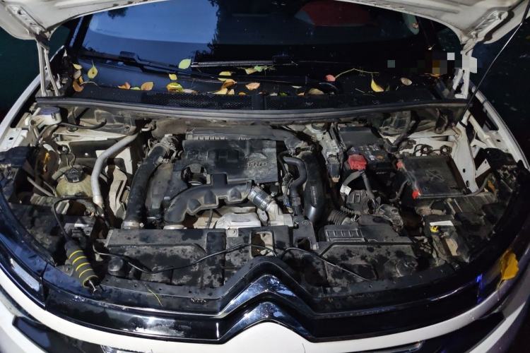 Used Citroen C5 AIRCROSS 2018 350THP Enjoyment Version Engine Bay