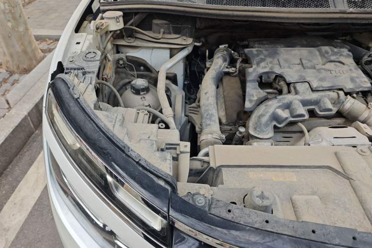 Used Citroen C5 AIRCROSS 2018 350THP Enjoyment Version Engine Bay Right