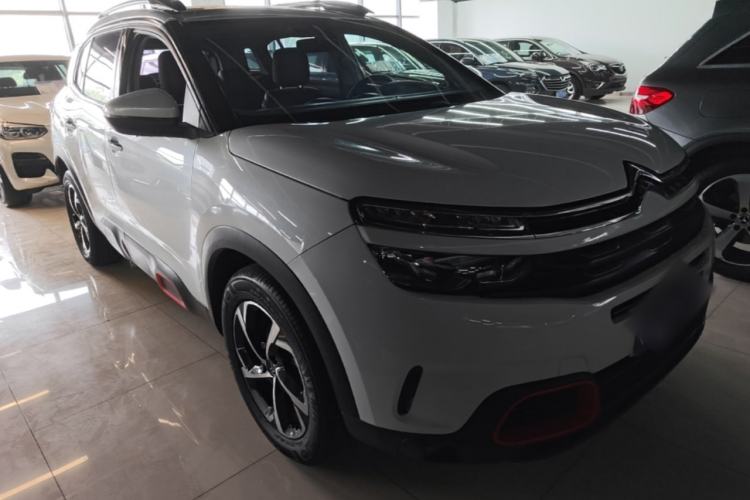 Used Citroen C5 AIRCROSS 2018 350THP Enjoyment Version Front Right 45 Deg