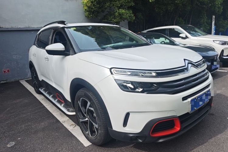 Used Citroen C5 AIRCROSS 2018 350THP Enjoyment Version Front Right 45 Deg