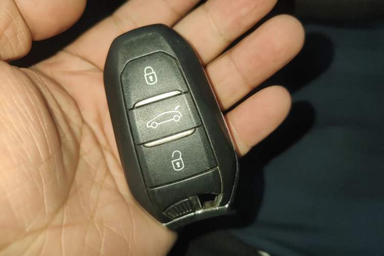 Used Citroen C5 AIRCROSS 2018 350THP Enjoyment Version Interior 1