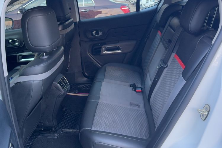Used Citroen C5 AIRCROSS 2018 350THP Enjoyment Version Interior 1