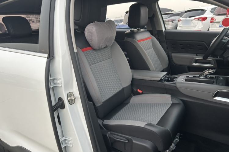 Used Citroen C5 AIRCROSS 2018 350THP Enjoyment Version Interior 3