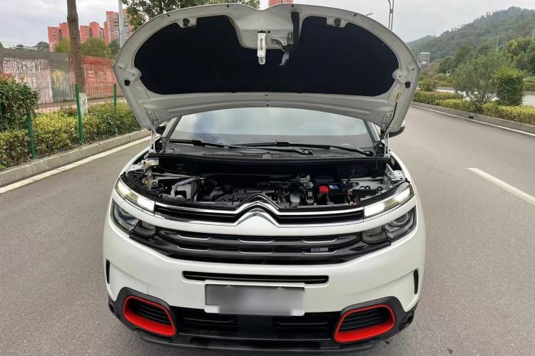 Used Citroen C5 AIRCROSS 2018 350THP Enjoyment Version Interior 4