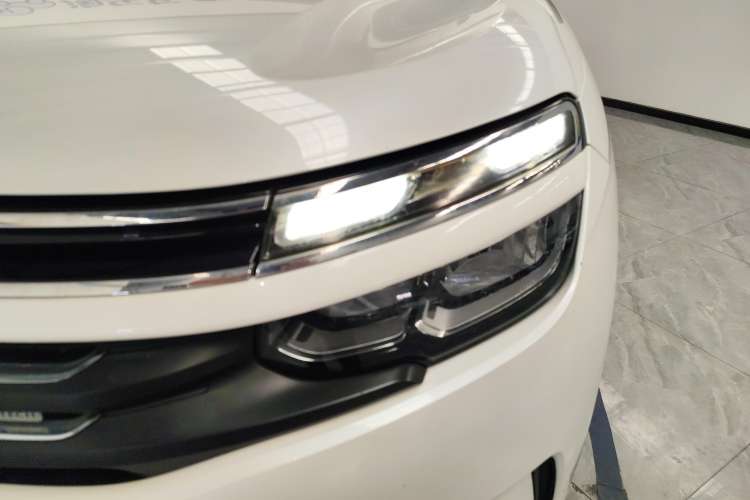 Used Citroen C5 AIRCROSS 2018 350THP Enjoyment Version Left Front Headlight
