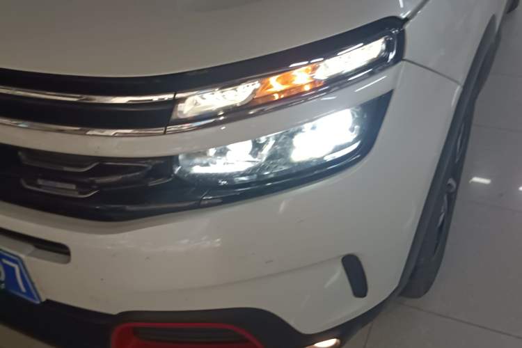 Used Citroen C5 AIRCROSS 2018 350THP Enjoyment Version Left Front Headlight