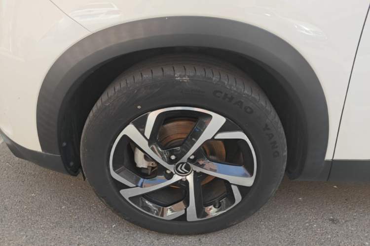 Used Citroen C5 AIRCROSS 2018 350THP Enjoyment Version Left Front Wheel Hub