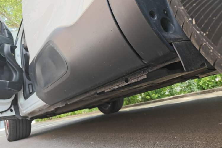 Used Citroen C5 AIRCROSS 2018 350THP Enjoyment Version Left Side Sill