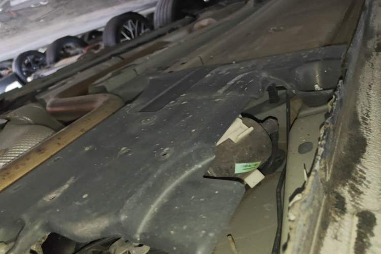 Used Citroen C5 AIRCROSS 2018 350THP Enjoyment Version Left Side Sill