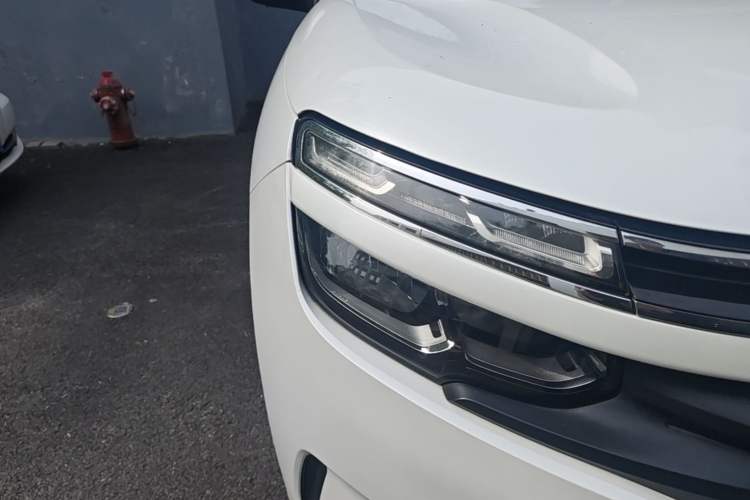 Used Citroen C5 AIRCROSS 2018 350THP Enjoyment Version Right Front Headlight