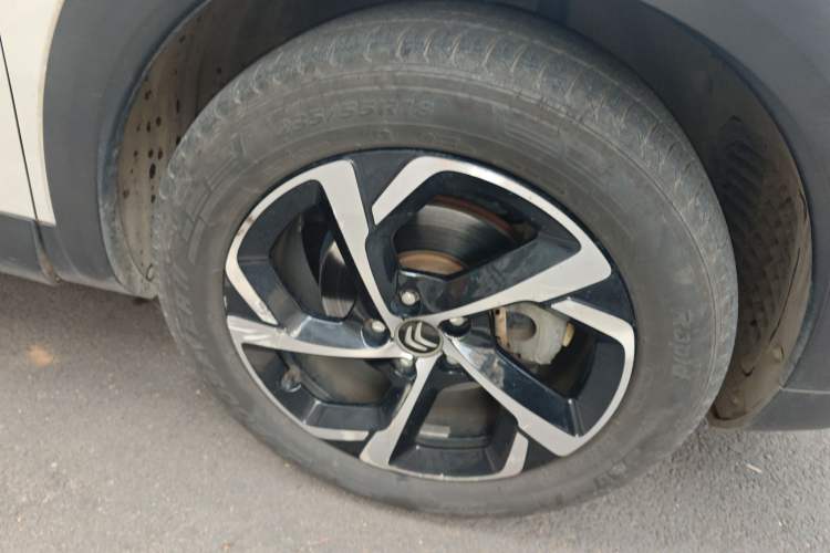 Used Citroen C5 AIRCROSS 2018 350THP Enjoyment Version Right Front Wheel Hub