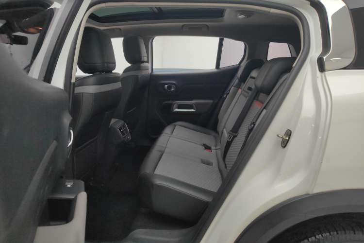 Used Citroen C5 AIRCROSS 2018 350THP Enjoyment Version Right Rear Seat