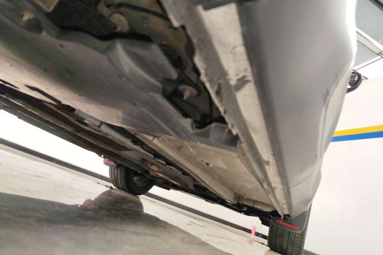 Used Citroen C5 AIRCROSS 2018 350THP Enjoyment Version Right Side Sill