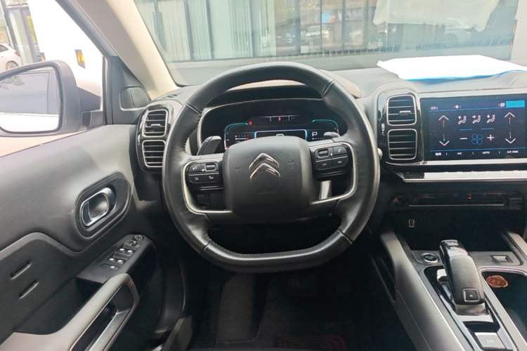 Used Citroen C5 AIRCROSS 2018 350THP Enjoyment Version Steering Wheel