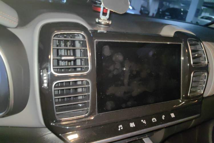 Used Citroen C5 AIRCROSS 2019 350THP Enjoyment Model China V Standard Audio And AC Panel