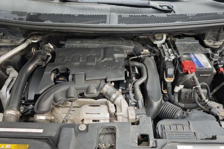 Used Citroen C5 AIRCROSS 2019 350THP Enjoyment Model China V Standard Engine Bay