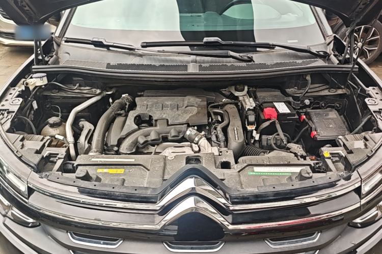 Used Citroen C5 AIRCROSS 2019 350THP Enjoyment Model China V Standard Engine Bay