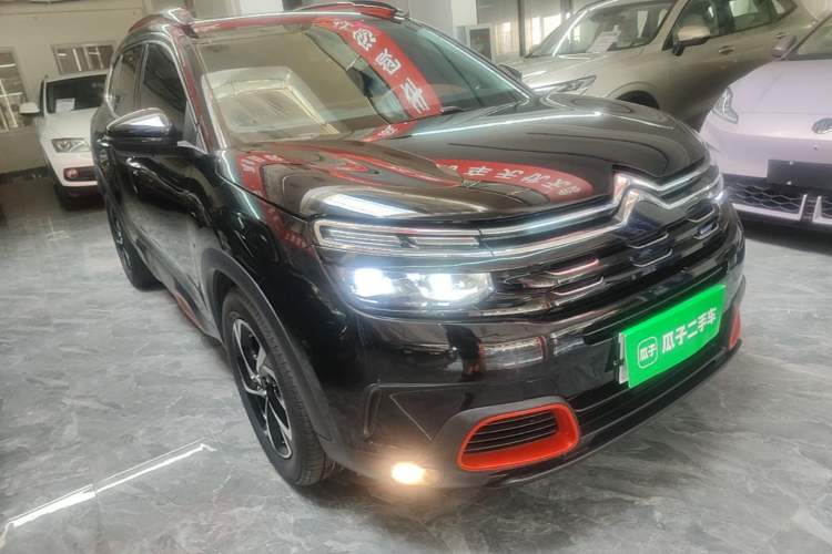 Used Citroen C5 AIRCROSS 2019 400THP Luxury Edition China VI Front Right 45 Deg