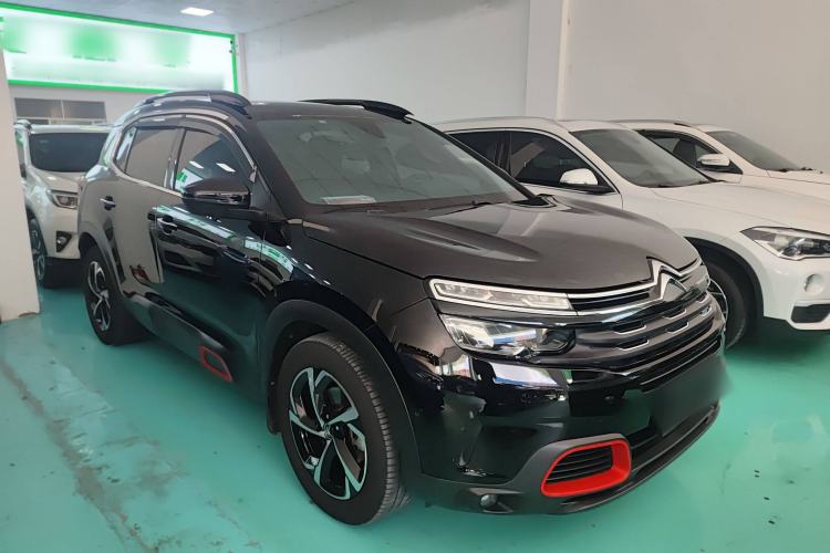 Used Citroen C5 AIRCROSS 2019 350THP Enjoyment Model China V Standard Front Right 45 Deg