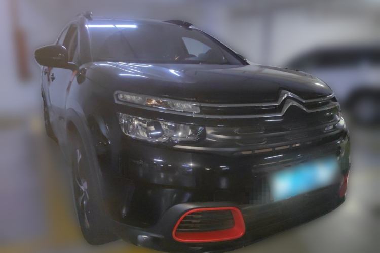 Used Citroen C5 AIRCROSS 2019 350THP Enjoyment Model China V Standard Front Right 45 Deg