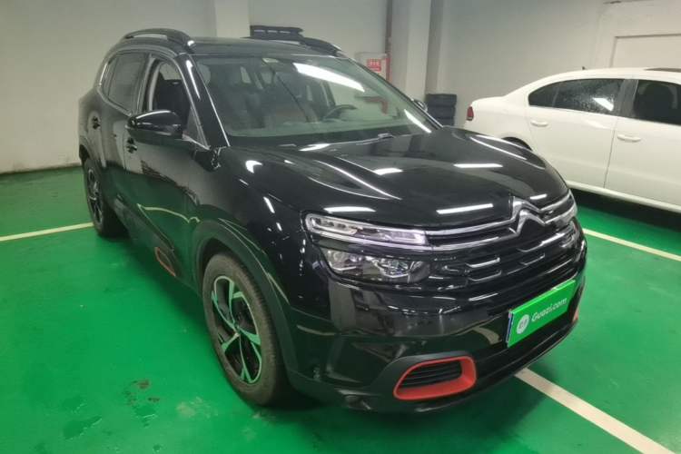 Used Citroen C5 AIRCROSS 2019 360THP Enjoyment Model China VI Standard Front Right 45 Deg